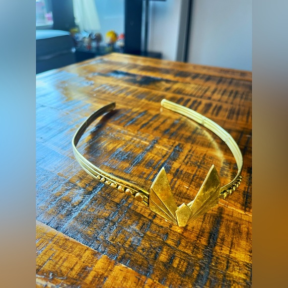 Gold Renaissance Faire Headpiece - Picture 3 of 5